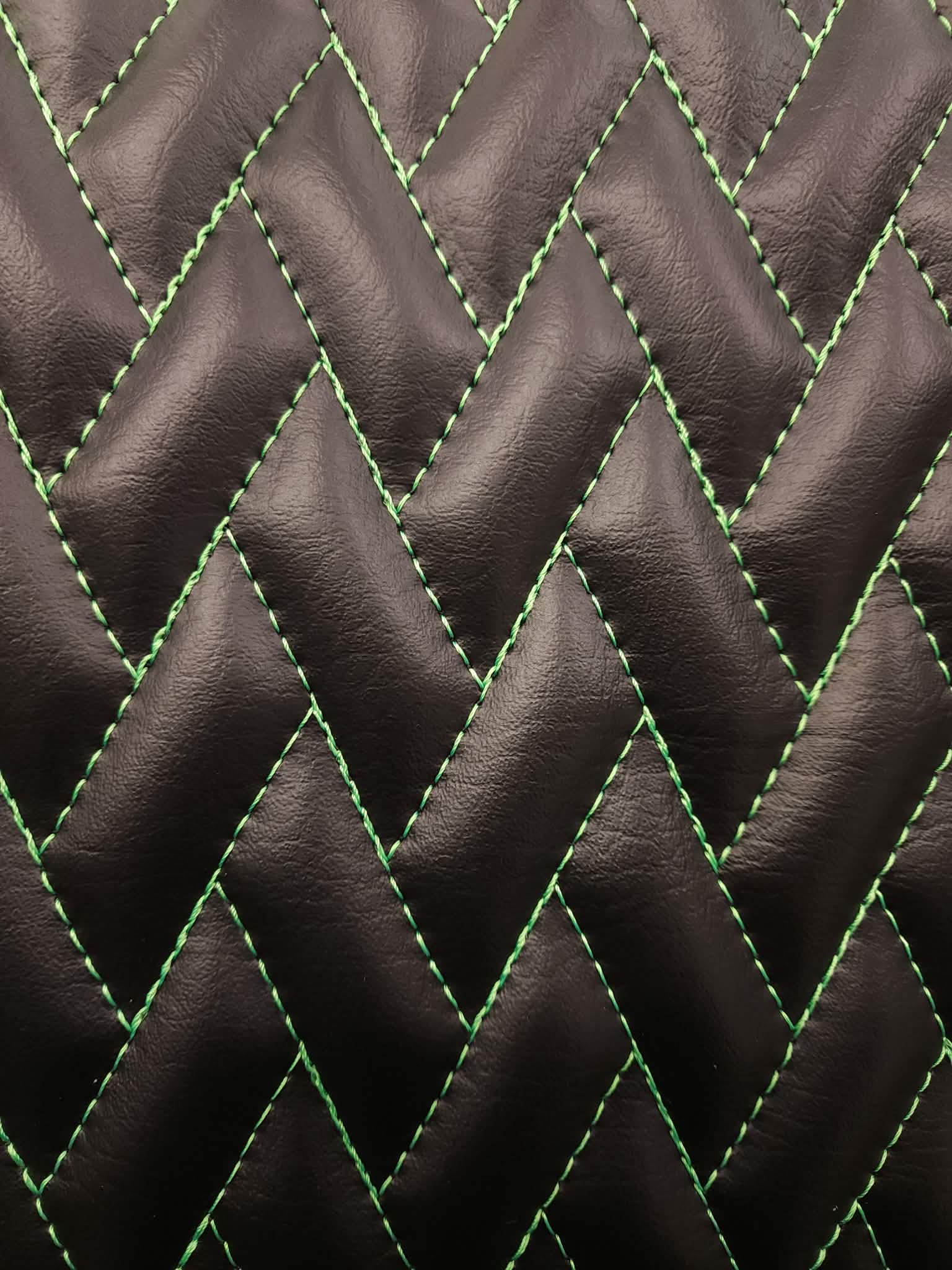 Herringbone - Black / Green
