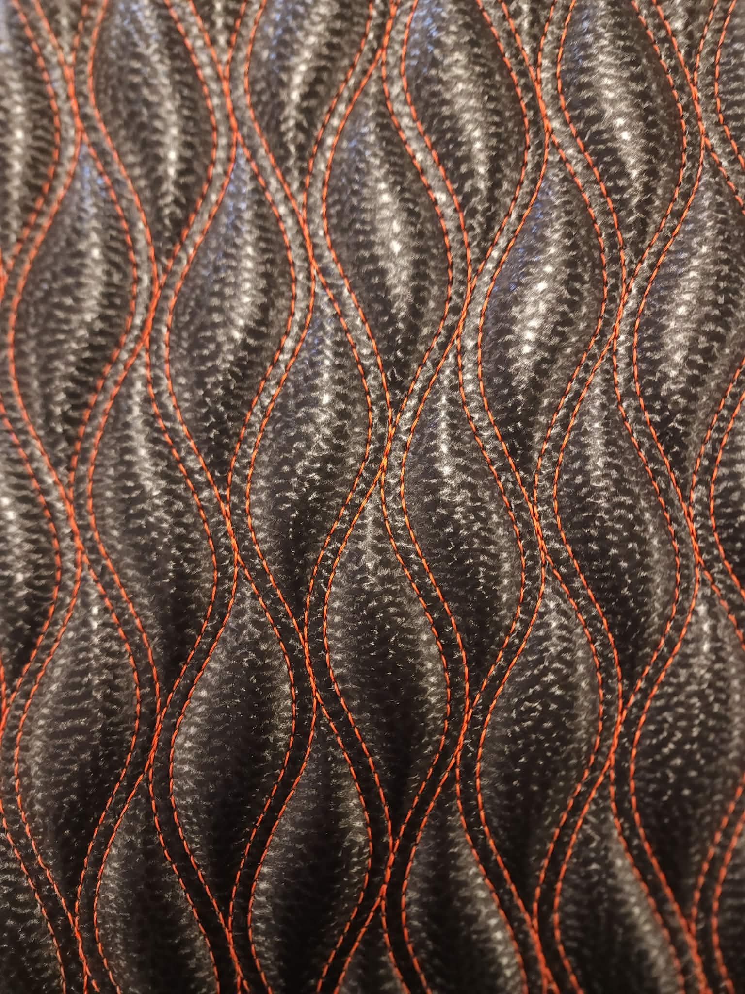 Hydrowave - Metallic Black / Orange