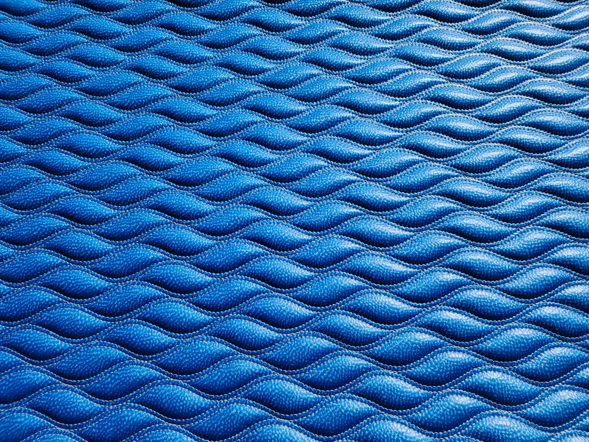 Hydrowave - Metallic Blue / Grey