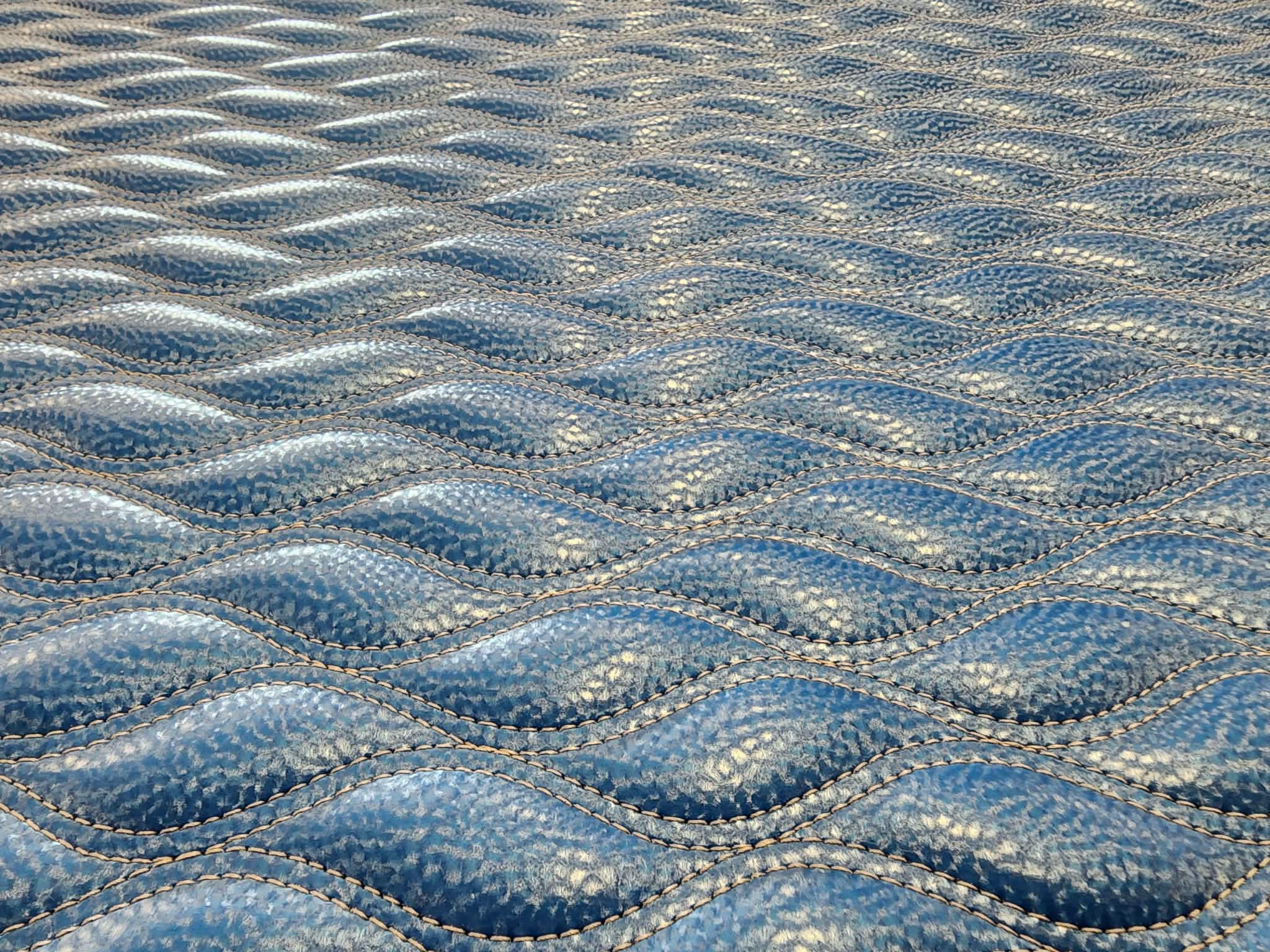 Hydrowave - Metallic Blue / Grey
